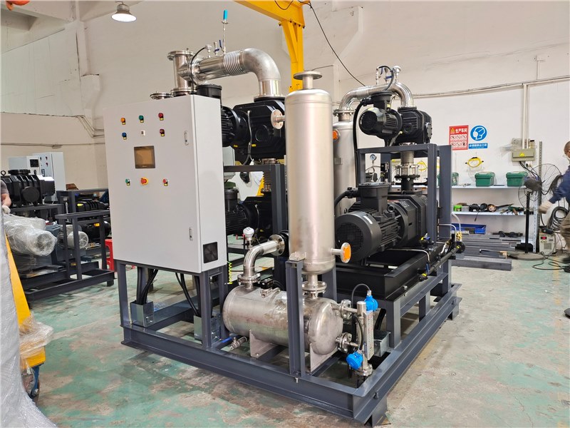 反應釜用的羅茨三螺桿真空泵機組