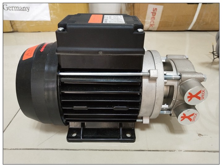 離心泵啟動時出口閥是否應該關閉?